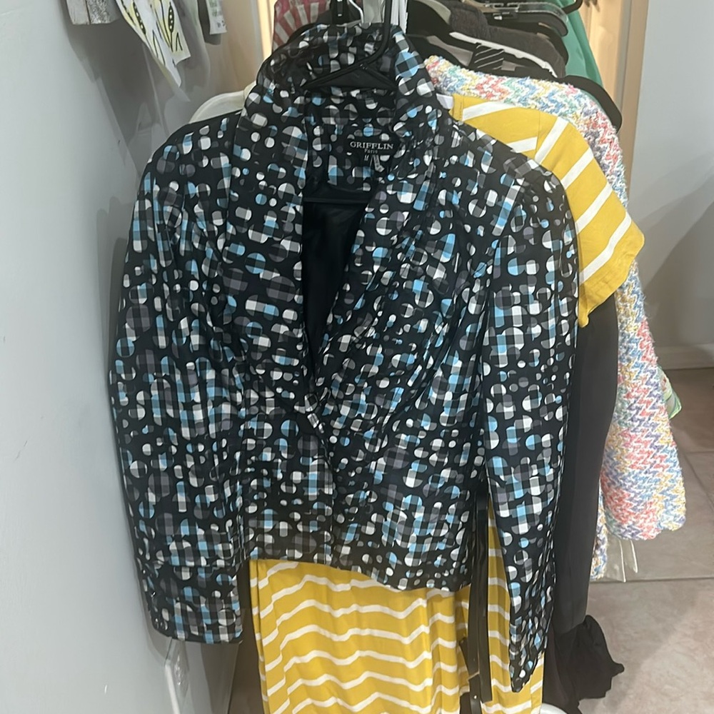grifflin size medium jacket @@@